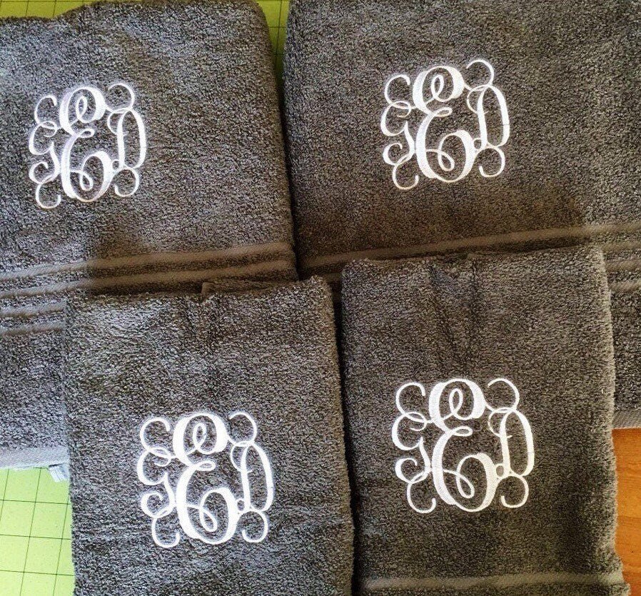 Personalized Monogram Bath Towel Sets ,Wedding Gifts,Bathroom Decor - Memes Custom Stitches LLC