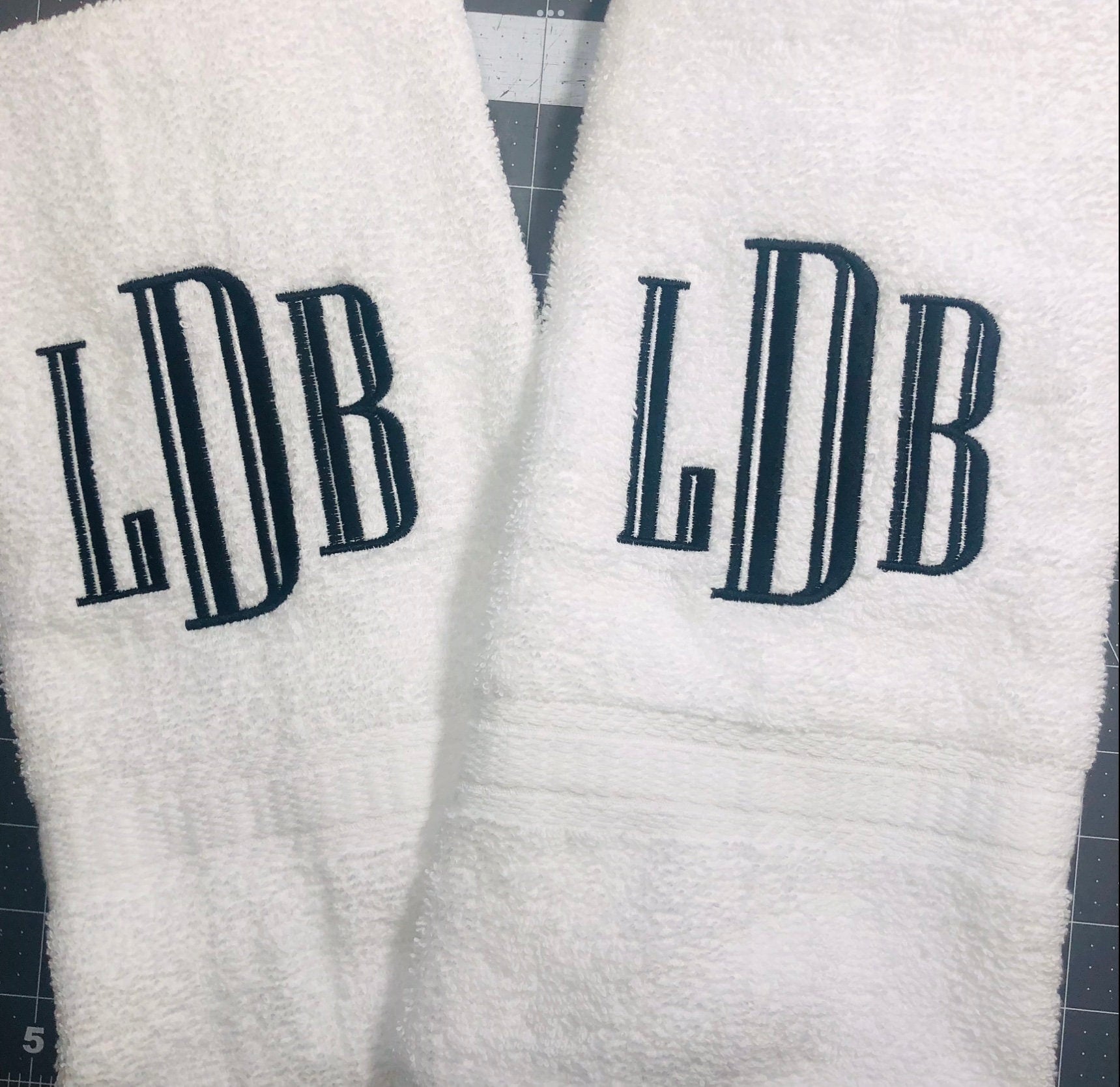 Personalized Monogram Bath Towel Sets ,Wedding Gifts,Bathroom Decor - Memes Custom Stitches LLC