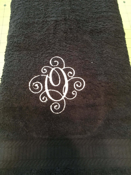 Personalized Scroll Initial Bath Towel Sets,Wedding Housewarming Hostess Gifts - Memes Custom Stitches LLC