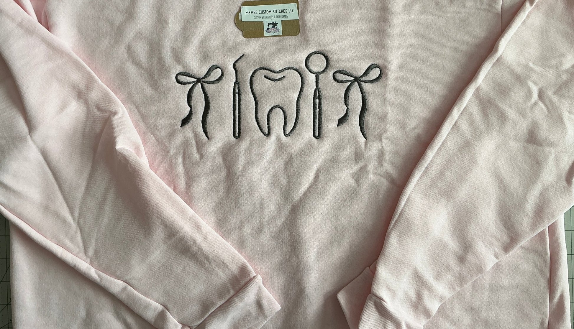 Women’s Dental Assistant Hygienist Unisex Fleece Sweatshirt Gift - Memes Custom Stitches LLC