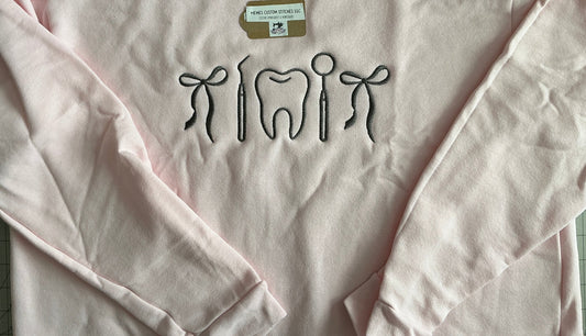 Women’s Dental Assistant Hygienist Unisex Fleece Sweatshirt Gift - Memes Custom Stitches LLC