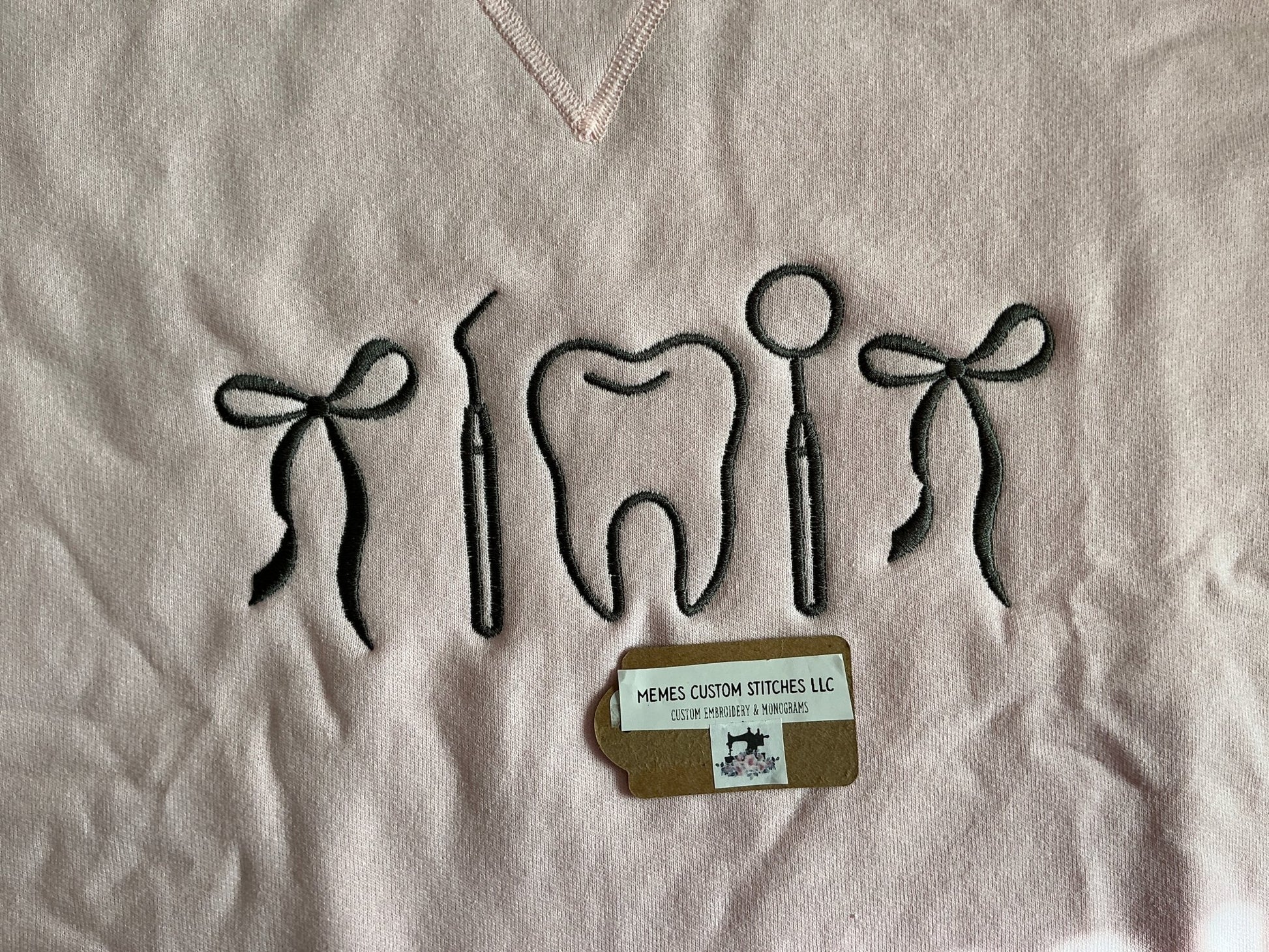 Women’s Dental Assistant Hygienist Unisex Fleece Sweatshirt Gift - Memes Custom Stitches LLC